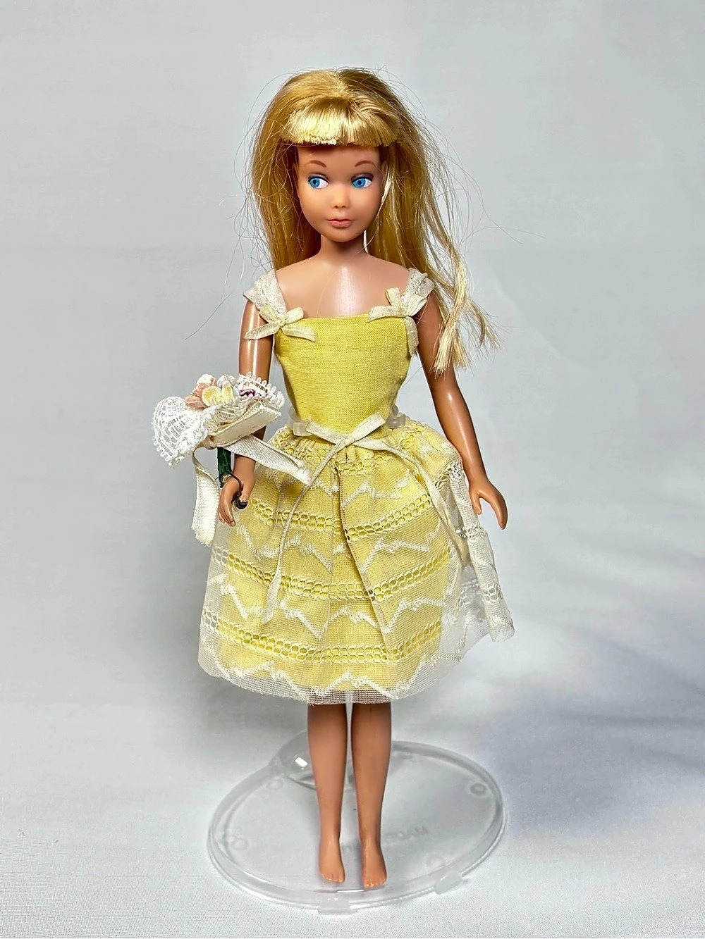 Mattel Barbie Casey Doll Yellow & White Geometric Dress Doll